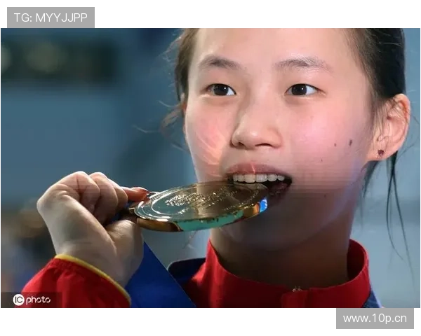 全运会女子团体10米跳台赛场激战 争锋相对谁能摘得金牌