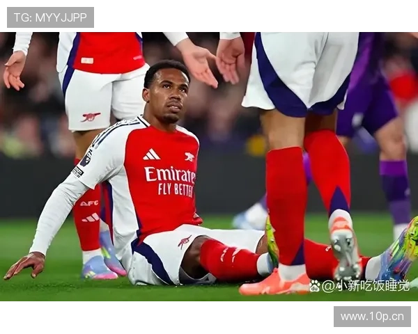 曼联客场2比2战平诺丁汉森林 错失赢球良机丢掉宝贵积分 曼联客场2比2战平诺丁汉森林 错失赢球良机丢掉宝贵积分